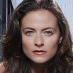 Lara Pulver