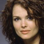 Dina Meyer