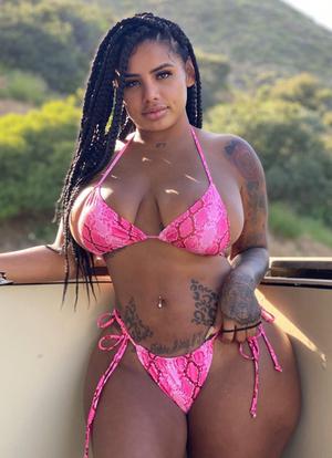 Yasmin Estrada