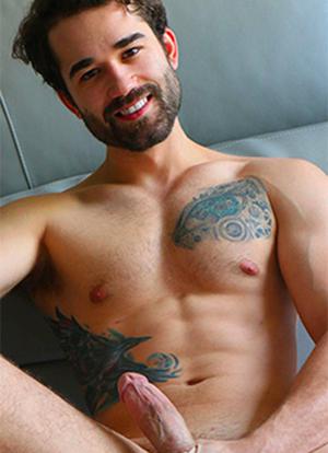 Jaxon Valor